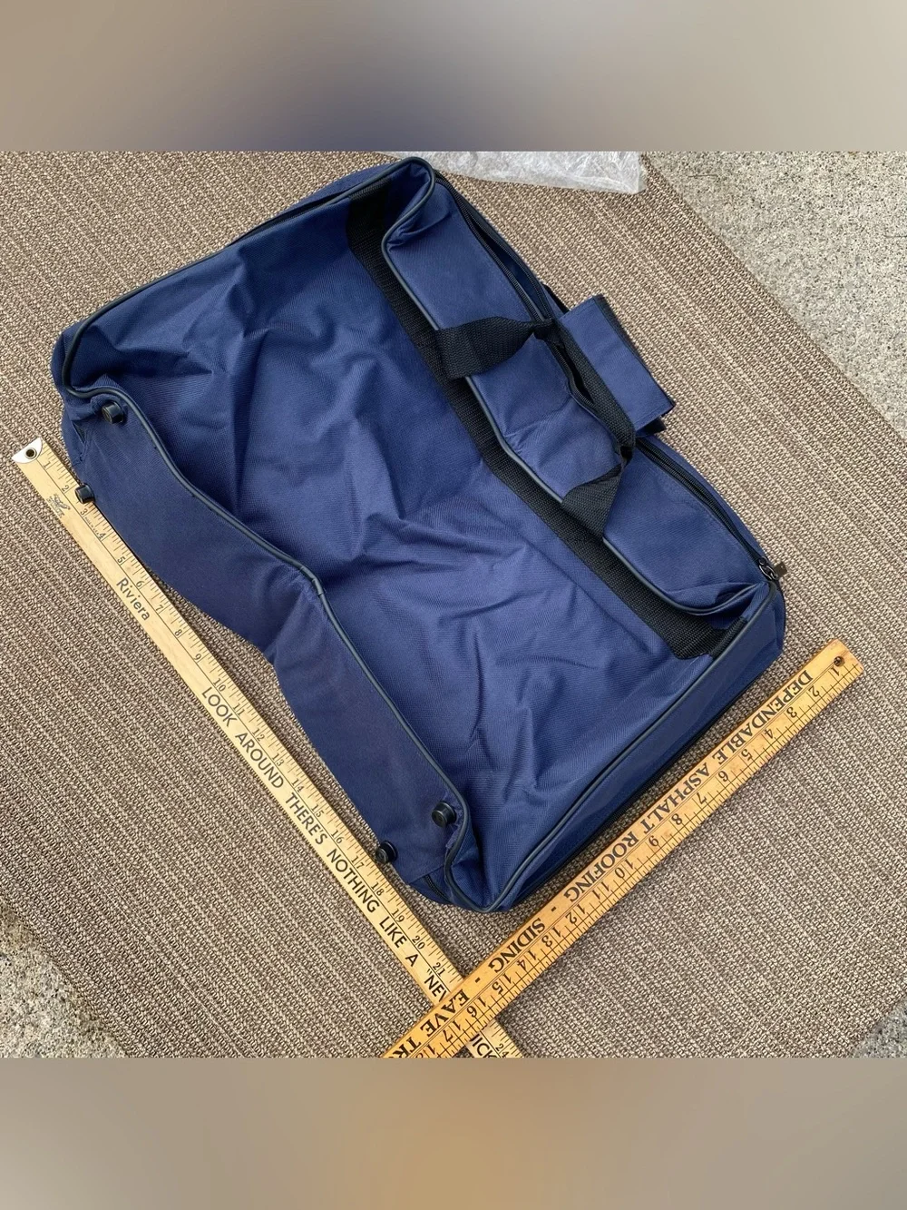 American Tourister Exclusive Corporate Promo Clamshell Travel Duffel Bag